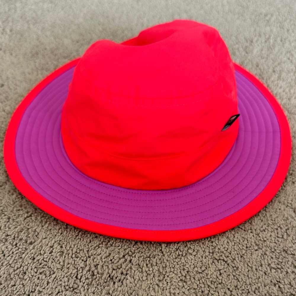The North Face Kids Bucket Hat in Neon Pink and Purple